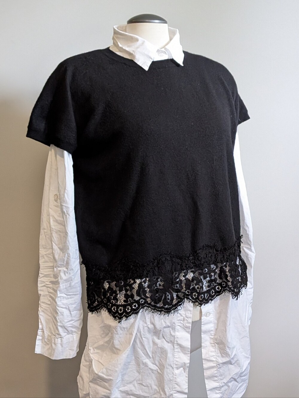 Nanette Lepore Black Merino Wool T-Shirt Lace Short Sleeve Sweater Vest